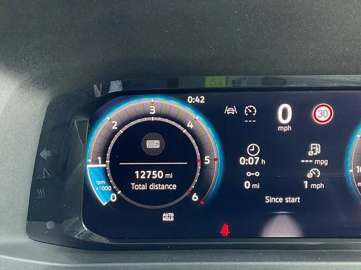 2024-volkswagen-crafter-20tdi-cr35-lwb-commerce-plus-140pseu6d-big-29