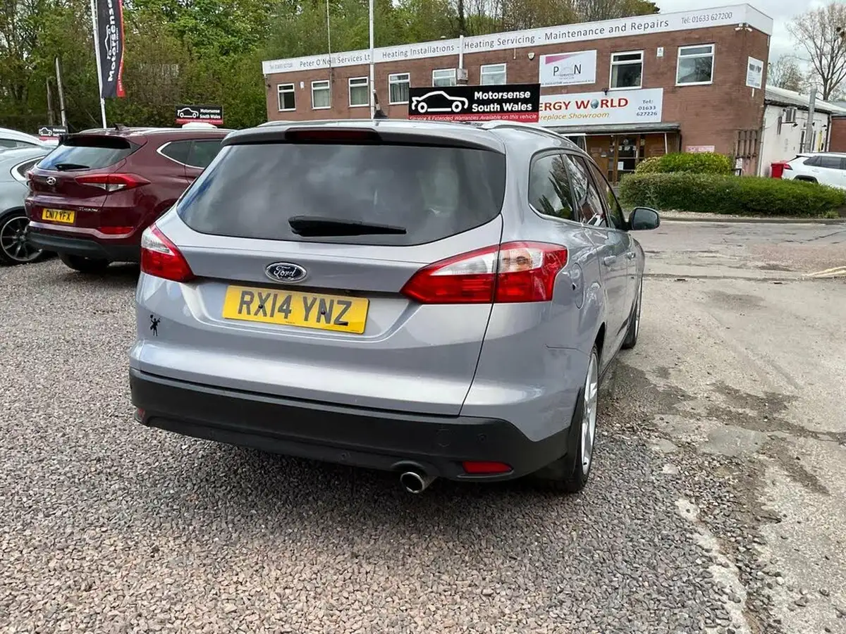2013-ford-focus-20td-titanium-x-estate-powershift-big-74
