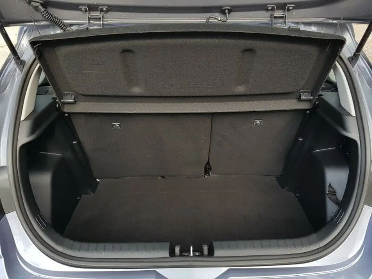 2024-hyundai-i20-10-t-gdi-advance-big-7