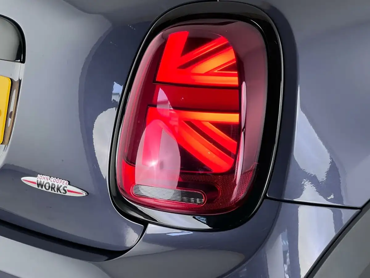 2020-mini-cooper-20-john-cooper-works-gp-pack-hatchback-3d-auto-big-9