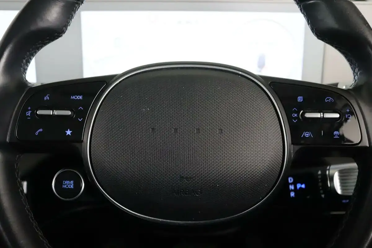 2022-hyundai-ioniq-5-e-se-connect-big-19