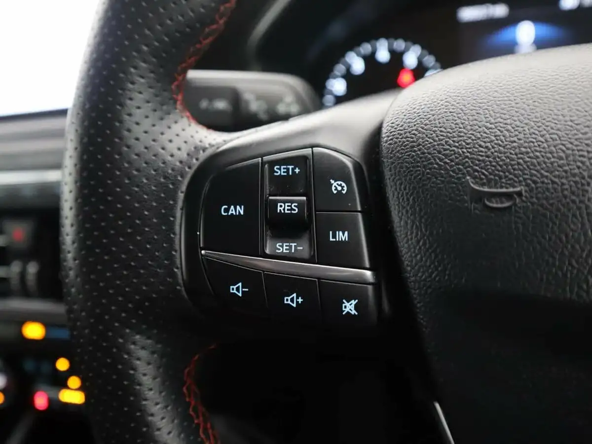 2019-ford-focus-10t-st-line-x-ss-hatchback-big-34