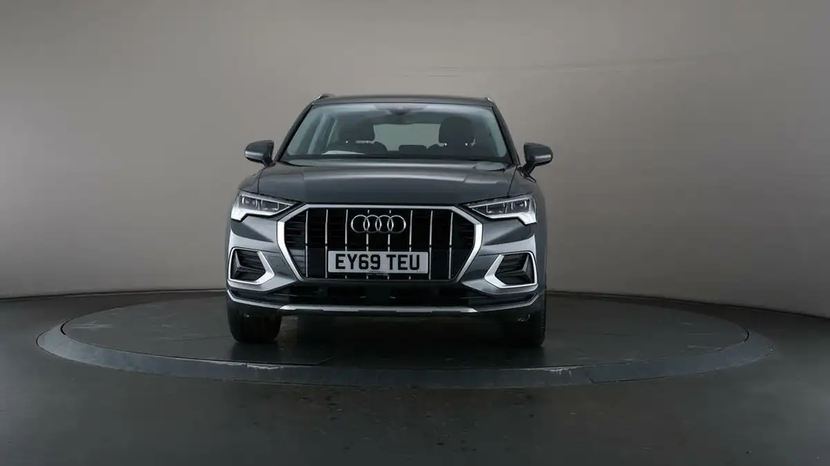 2019-audi-q3-15-35-tfsi-sport-cod-ss-station-wagon-1498cc-big-1