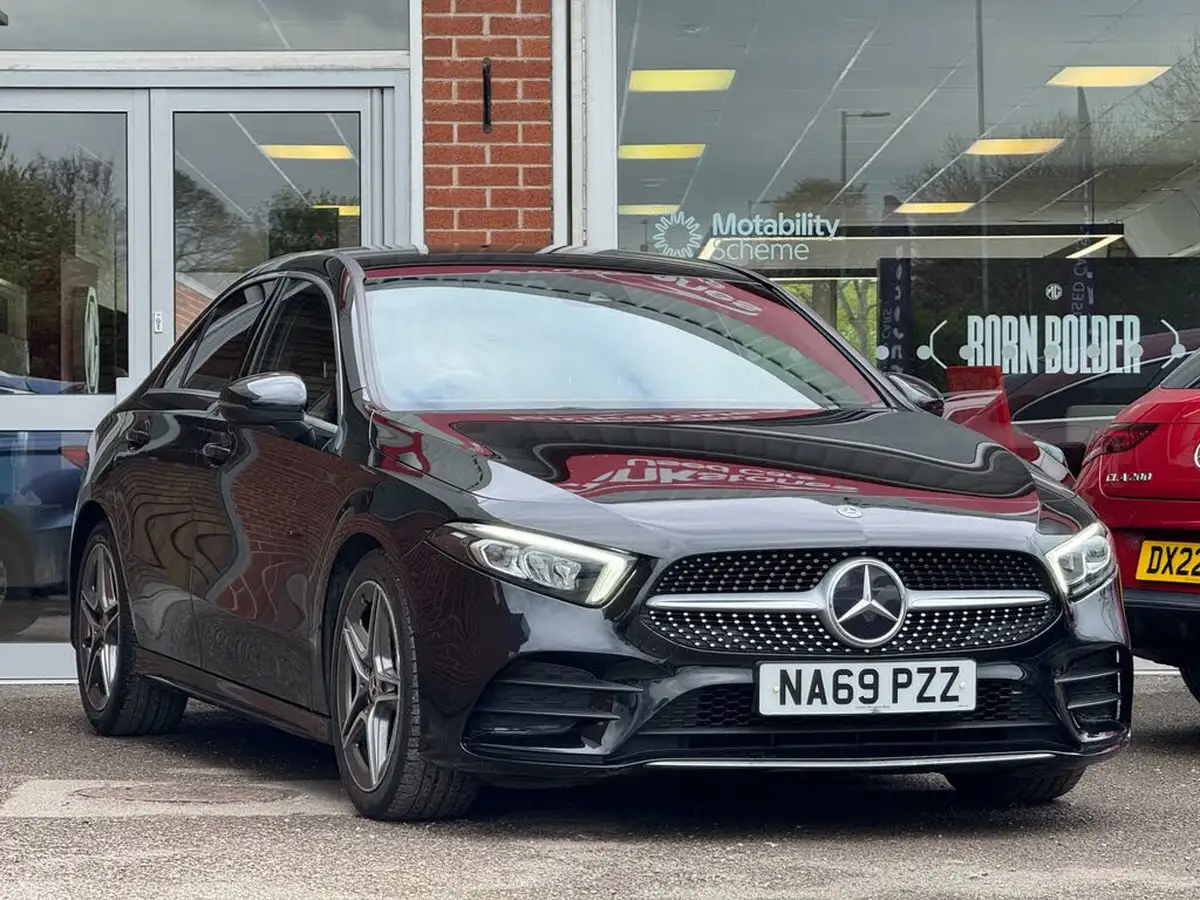 2019-mercedes-benz-a-class-15d-a180d-amg-line-saloon-4d-7g-dct-big-0