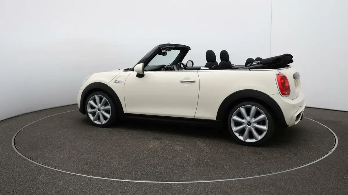 2018-mini-cooper-20-cooper-s-series-ii-ss-convertible-2d-big-48