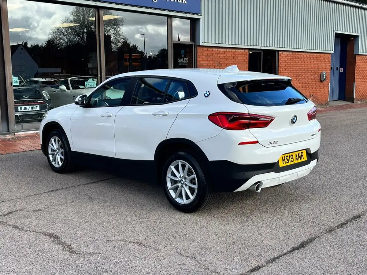 2019-bmw-x2-15-sdrive18i-se-ss-dct-big-8