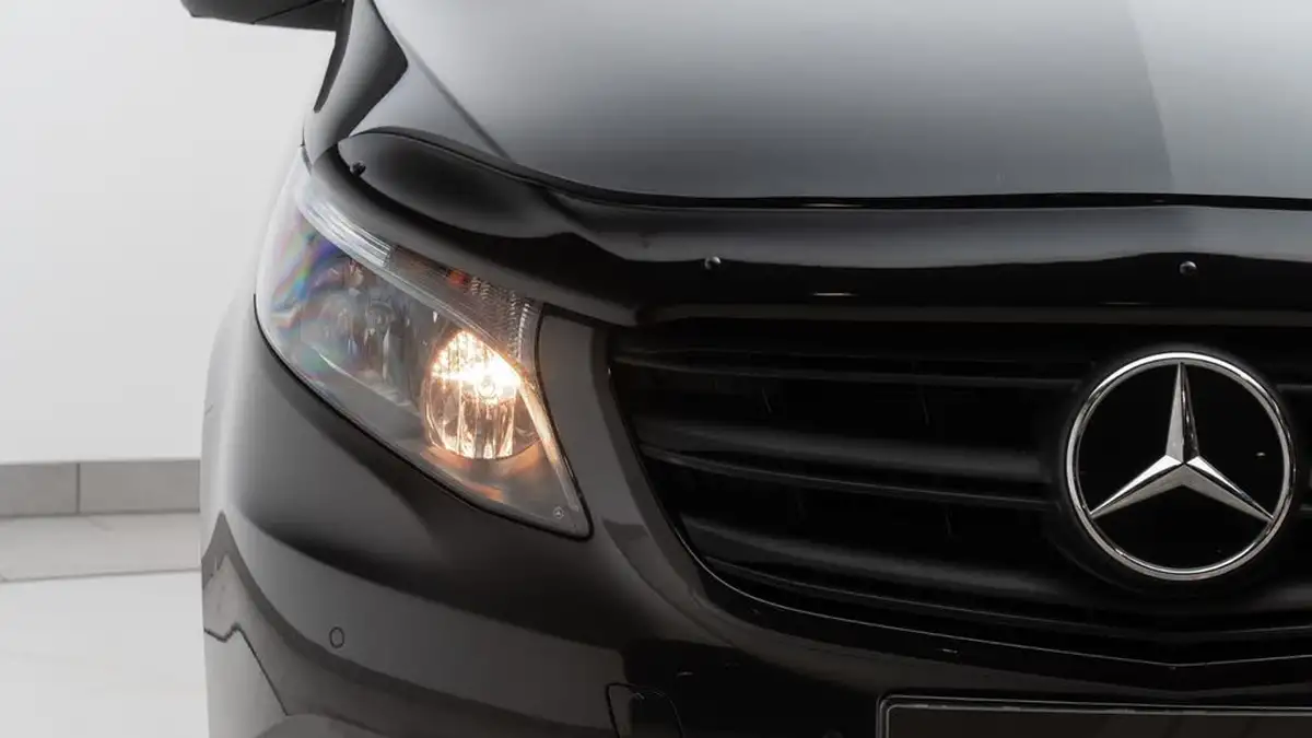 2022-mercedes-benz-vito-big-7