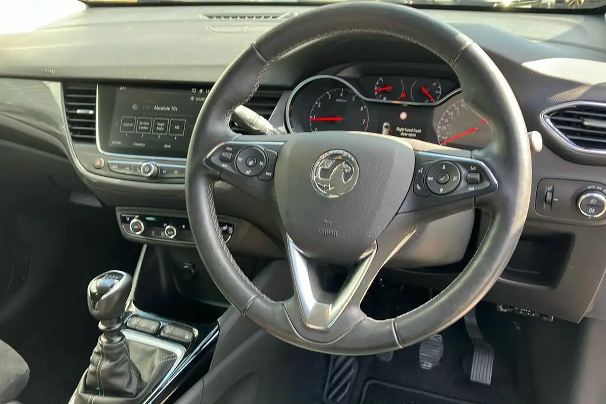 2023-vauxhall-crossland-12-ultimate-110ps-big-12