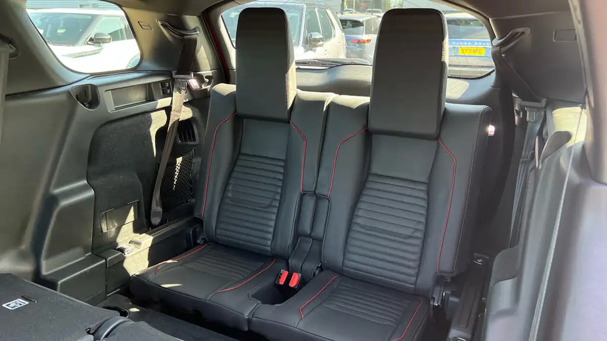 2020-land-rover-discovery-sport-20-d180-r-dynamic-hse-big-21