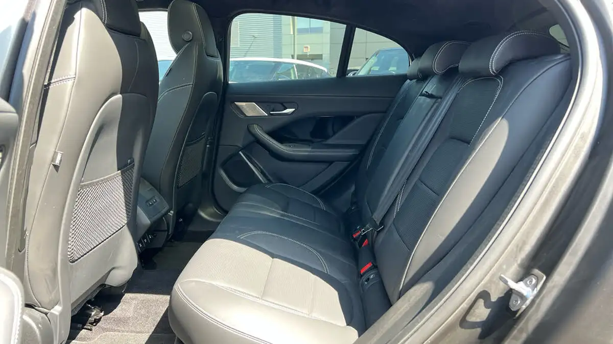 2023-jaguar-i-pace-ev400-r-dynamic-hse-black-big-3