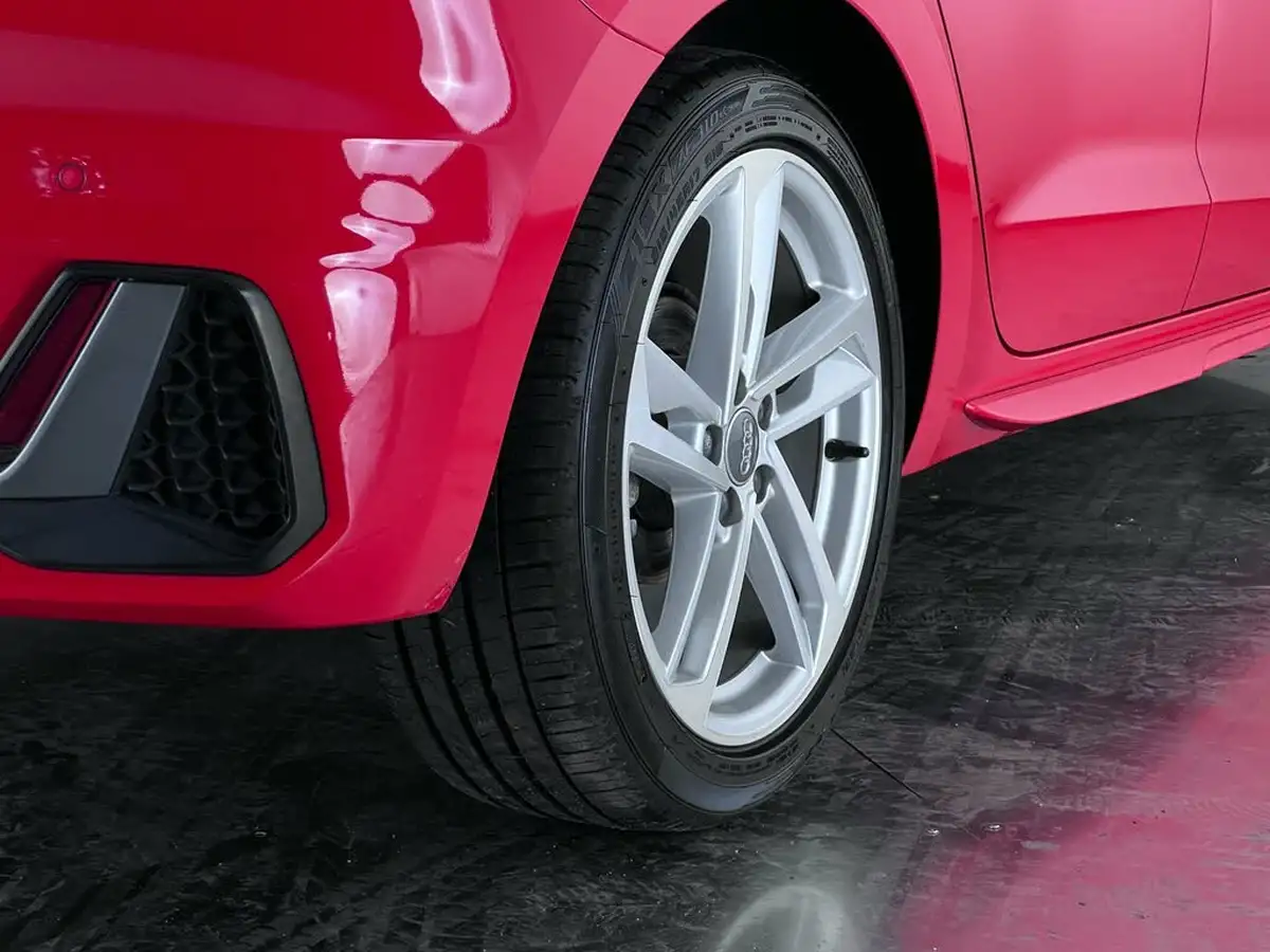 2020-audi-a1-10-30-tfsi-s-line-116ps-big-11