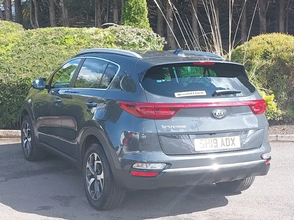 2019-kia-sportage-16-gdi-2-big-1