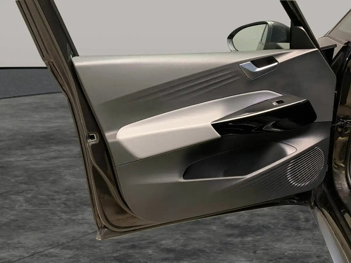 2022-volkswagen-id3-e-family-204ps-performance-big-32