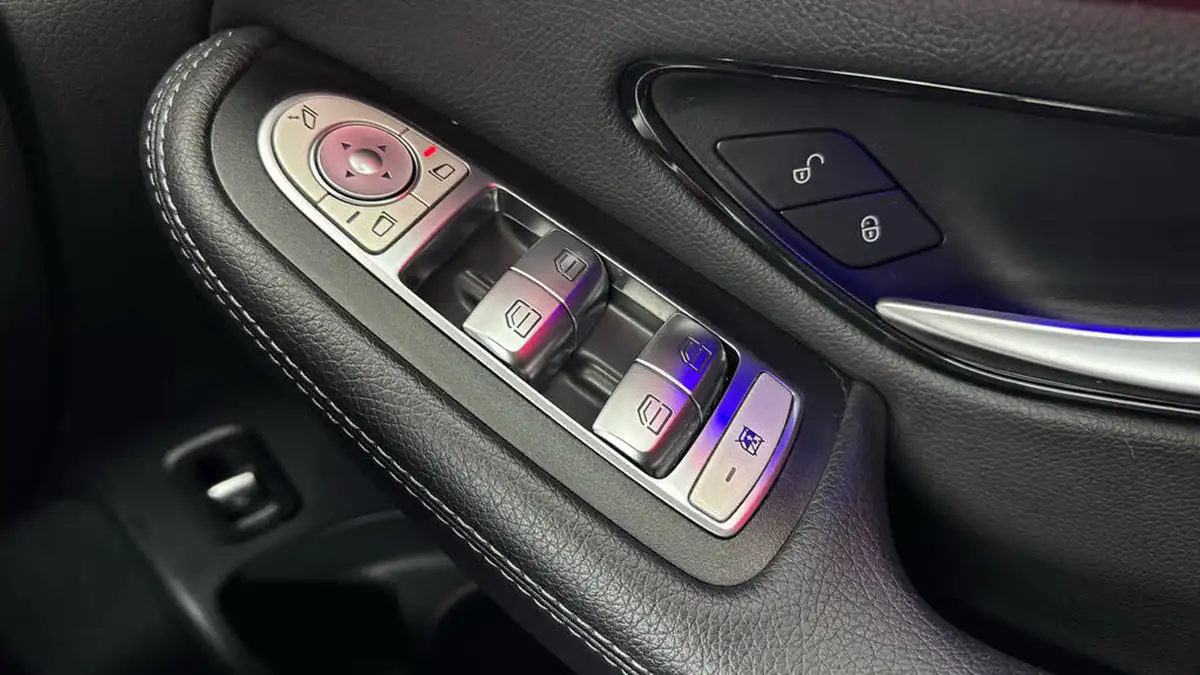 2021-mercedes-benz-glc-class-20-glc300de-amg-line-premium-316ps-eq-power-station-wagon-5d-big-21