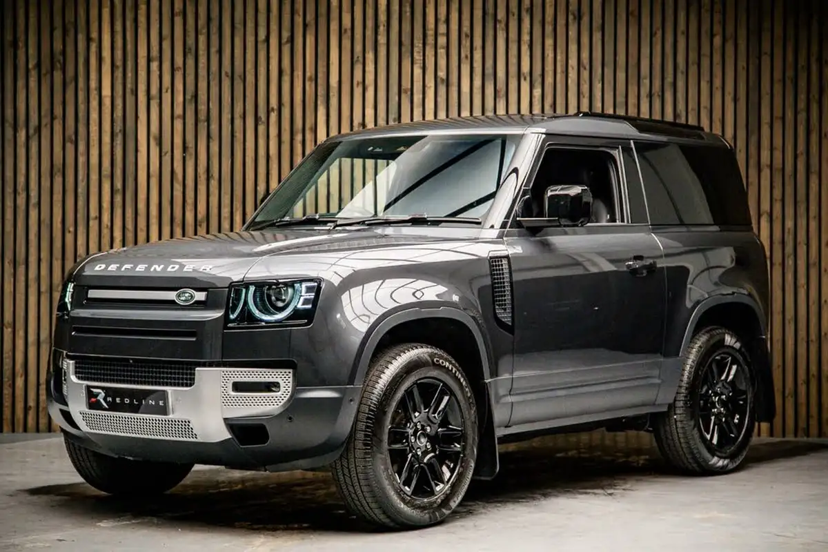 2025-land-rover-90-defender-30-d250-hard-top-s-90-250pseu6e-big-7