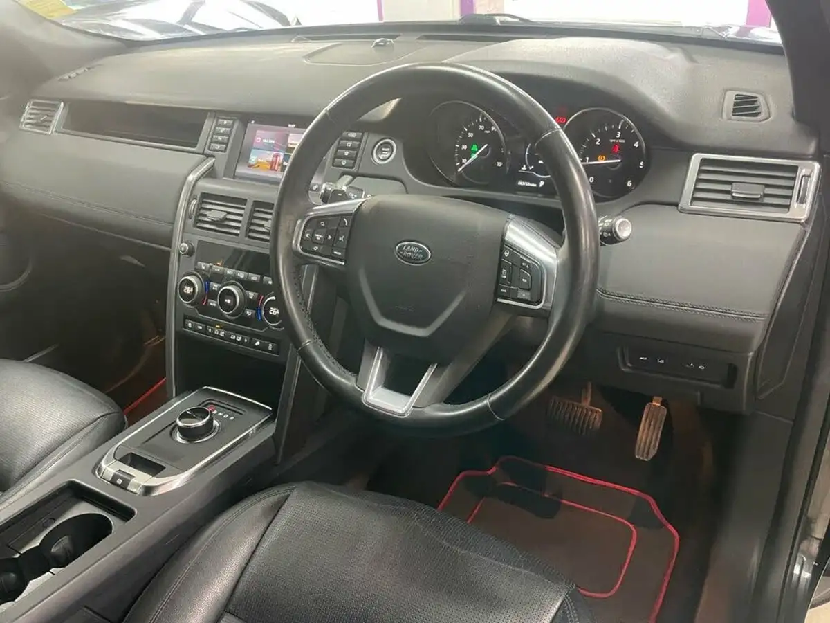 2019-land-rover-discovery-sport-20td4-landmark-big-23