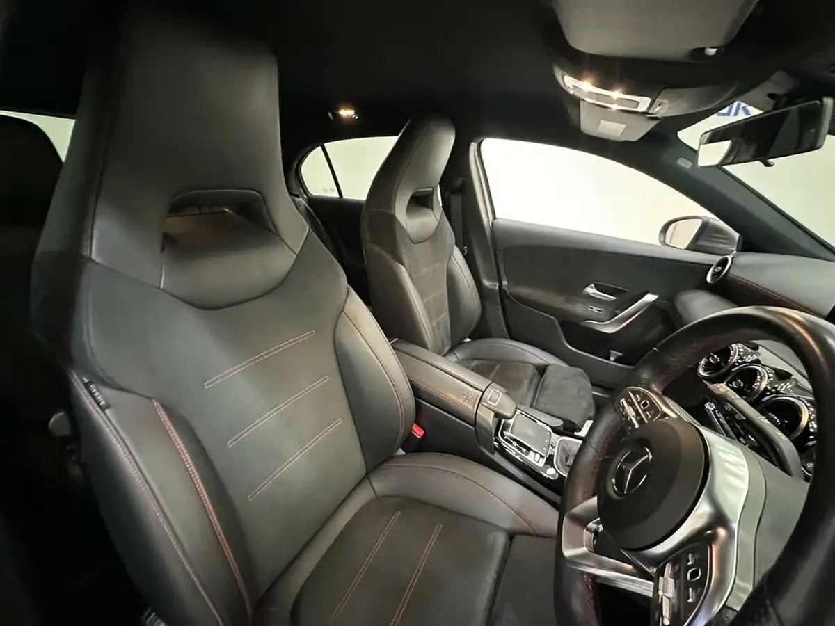 2020-mercedes-benz-a-class-13-a200-amg-line-hatchback-5d-big-9