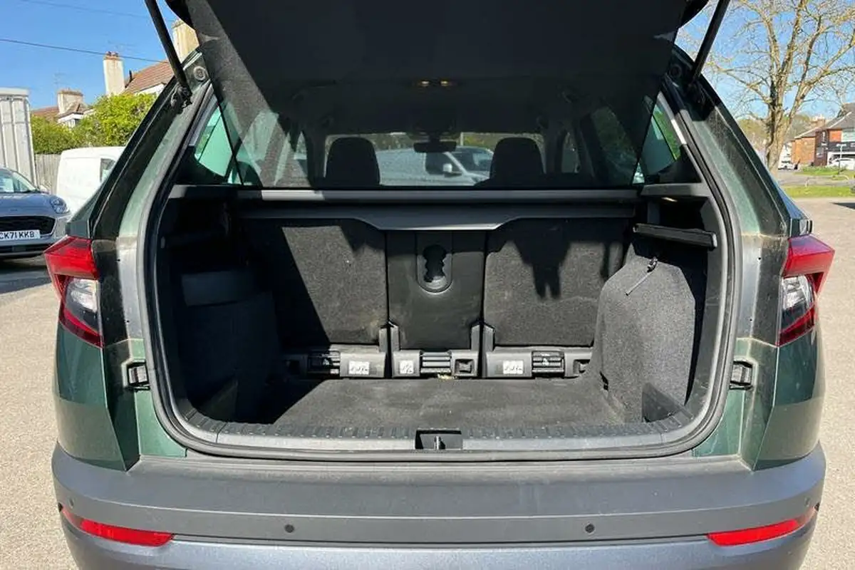 2022-skoda-karoq-15-tsi-se-l-big-20