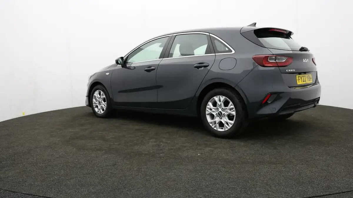 2021-kia-ceed-10-t-gdi-2-hatchback-big-66