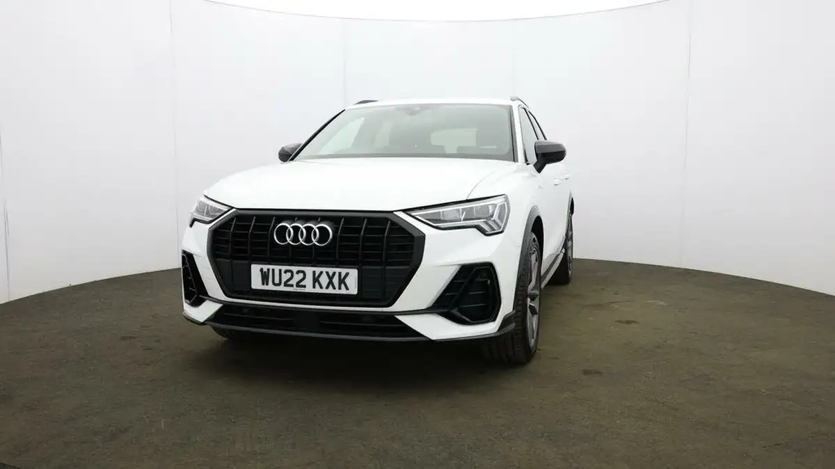 2022-audi-q3-15-35-tfsi-black-edition-codcomfort-sound-pack-station-wagon-big-33