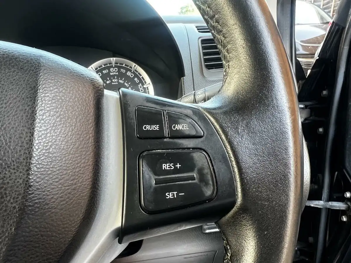 2016-suzuki-swift-12-sz4-94ps-nav-5d-at-big-20