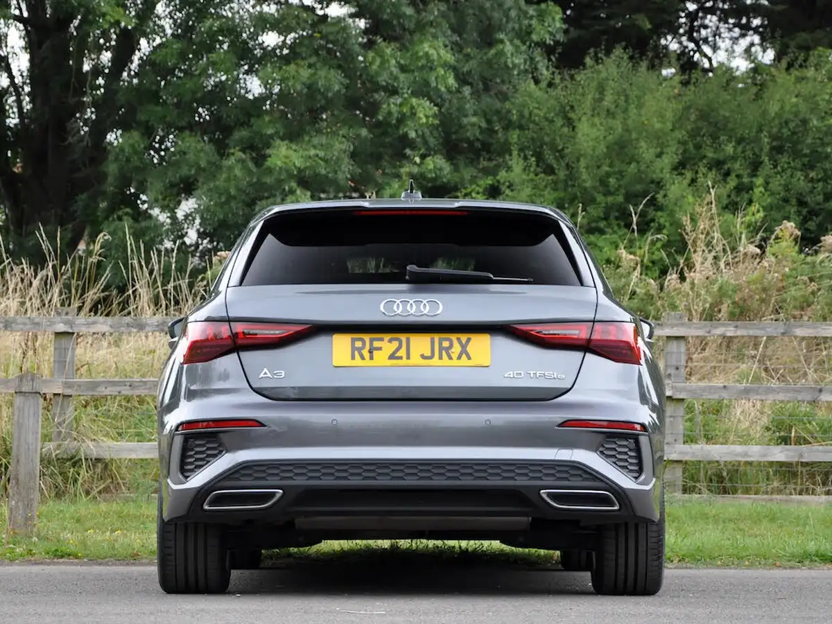 2021-audi-a3-14-40-tfsi-e-s-line-big-49