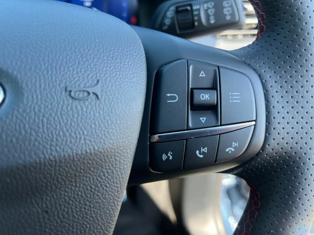 2024-ford-kuga-25t-st-line-x-edition-225ps-phev-big-26