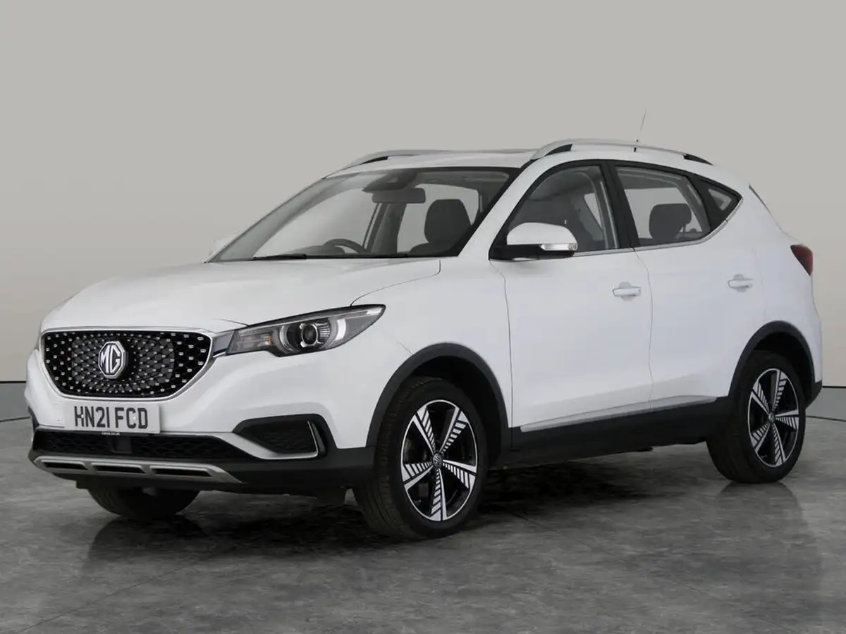 2021-mg-zs-suv-e-exclusive-ev-big-3