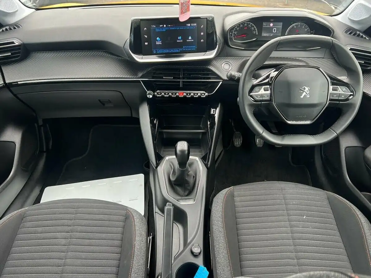 2022-peugeot-208-12-puretech-active-premium-75bhp-big-8