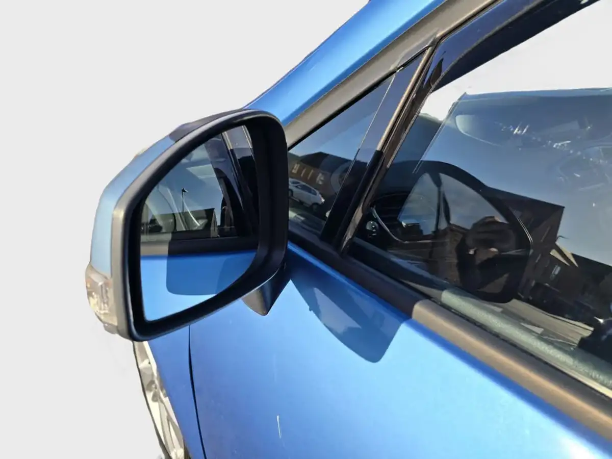 2012-renault-grand-scenic-big-11