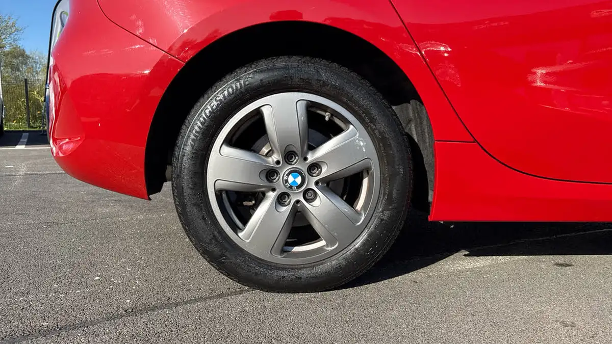 2020-bmw-1-series-big-18
