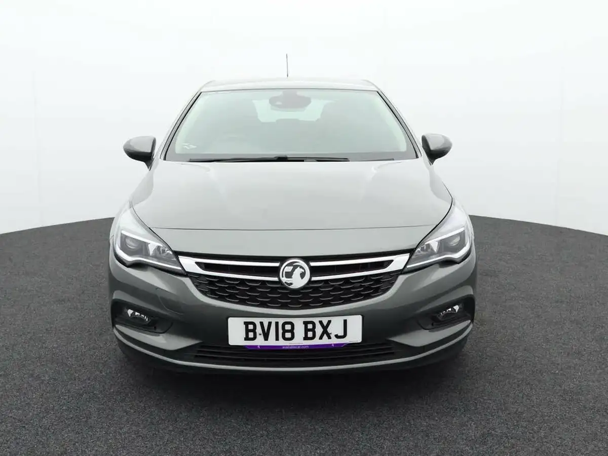2018-vauxhall-astra-14i-16v-turbo-sri-150ps-hatchback-big-1
