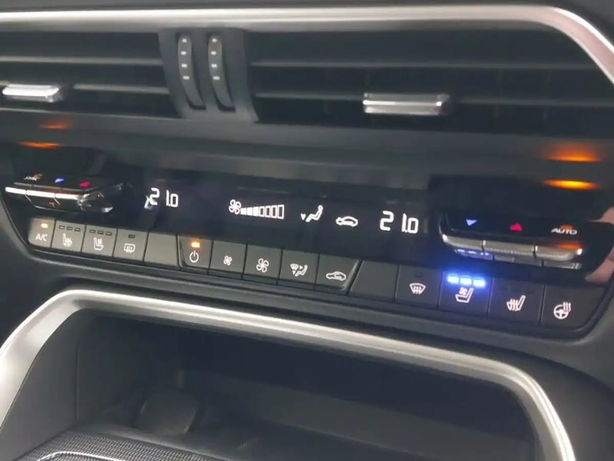 2024-mazda-cx-60-25-e-skyactiv-exclusive-line-big-12