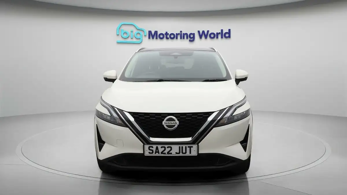 2022-nissan-qashqai-13-dig-t-n-connecta-140ps-big-2