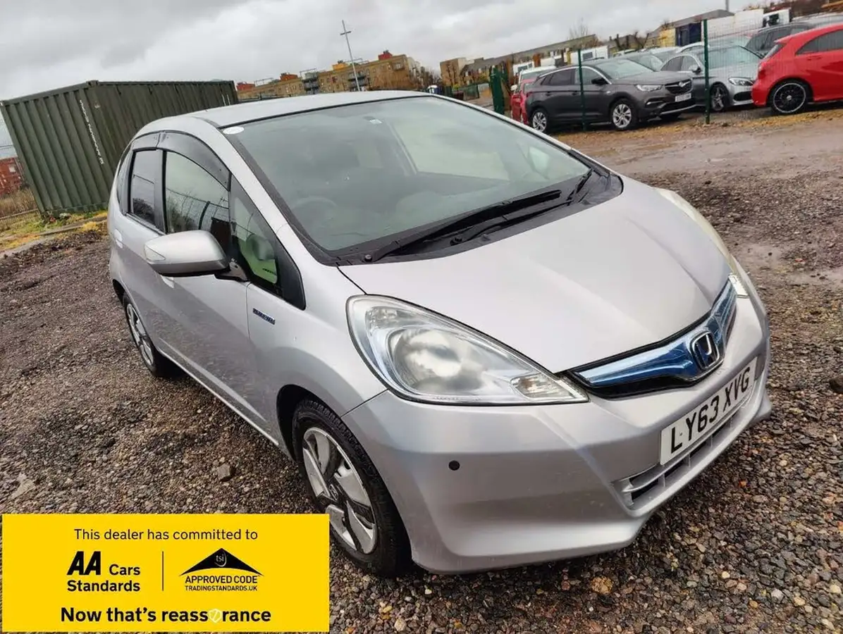 2013-honda-jazz-big-2