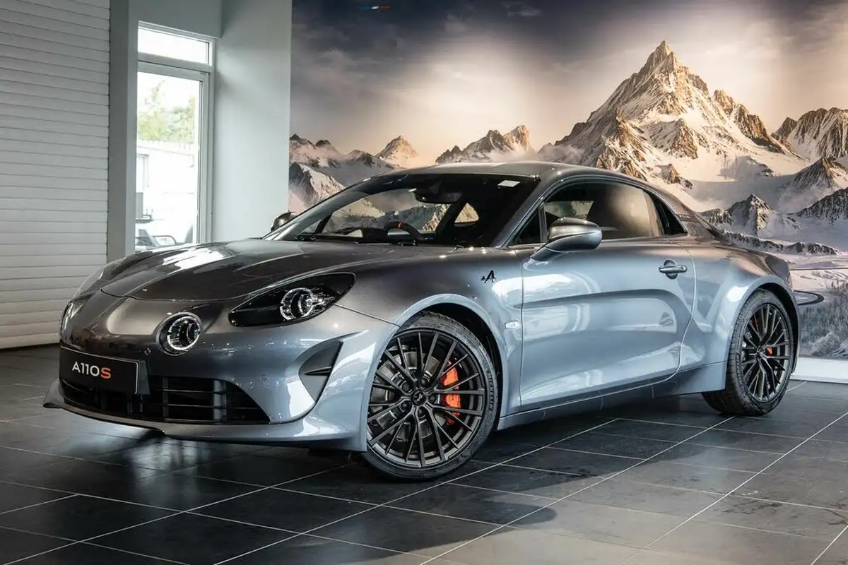 2023-alpine-a110-18-t-s-big-3