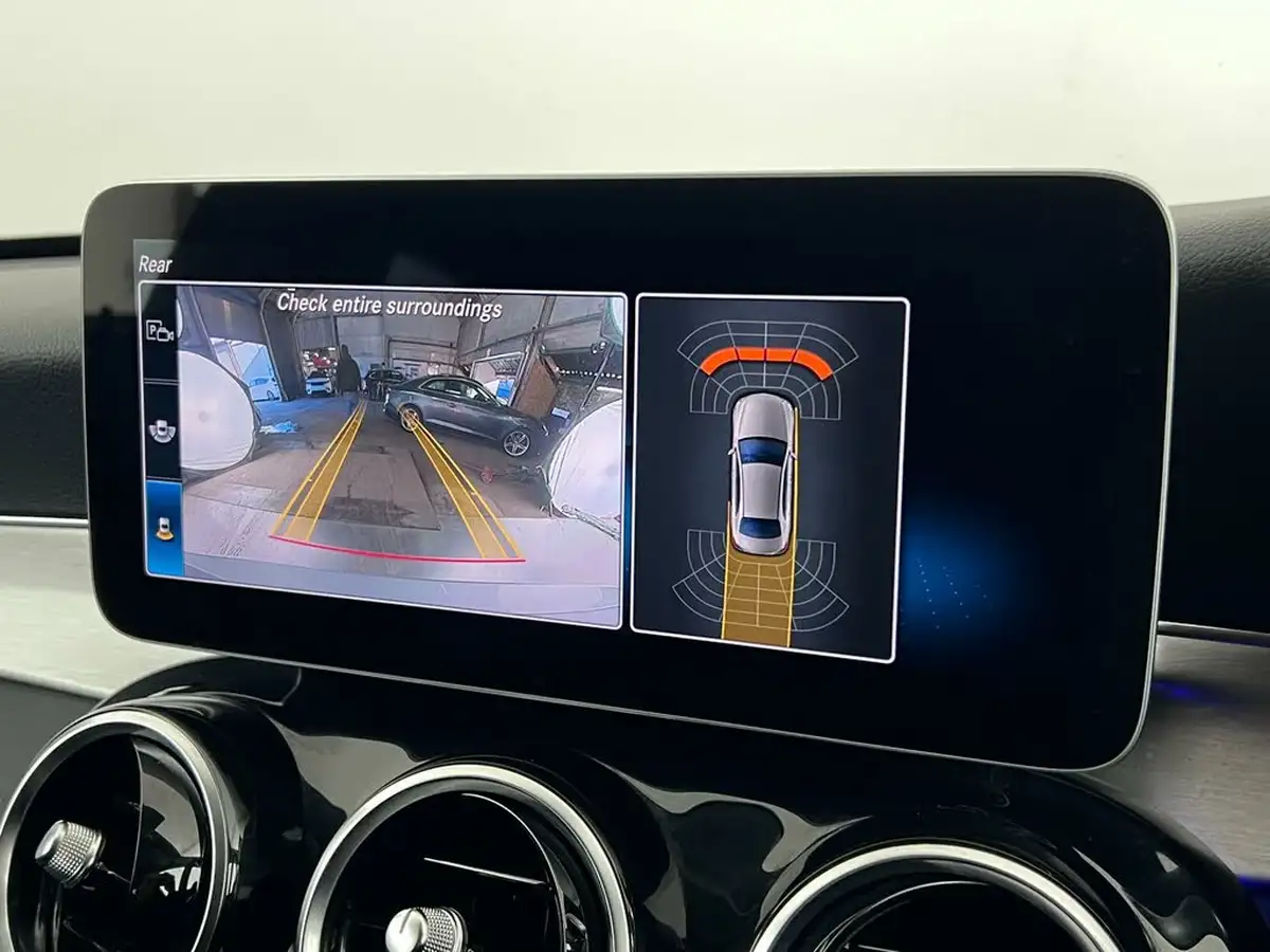 2019-mercedes-benz-c-class-20-c300-sport-premiumss-saloon-4d-big-23