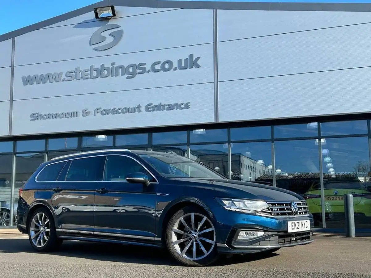 2021-volkswagen-passat-20tdi-r-line-150ps-evo-estate-5d-big-0