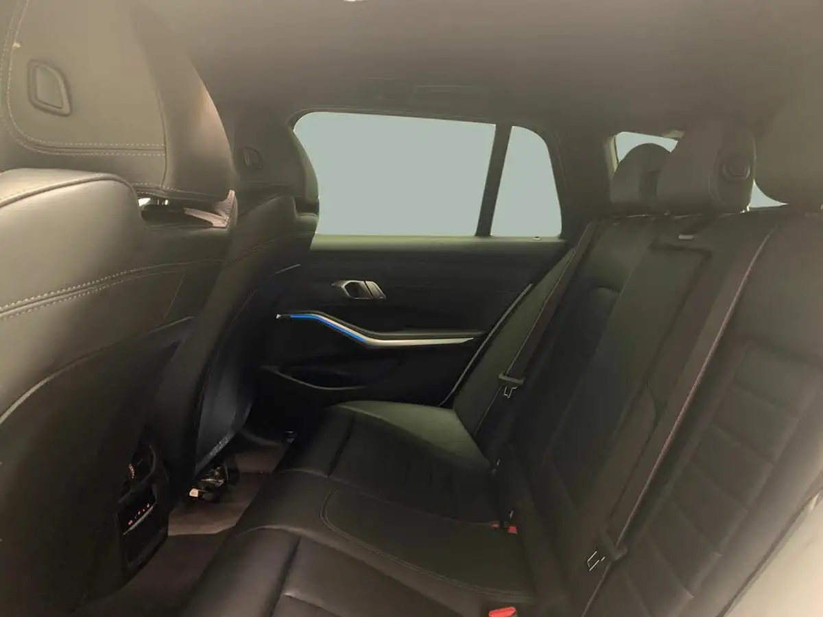 2021-bmw-3-series-20-330e-m-sport-touring-5d-big-24