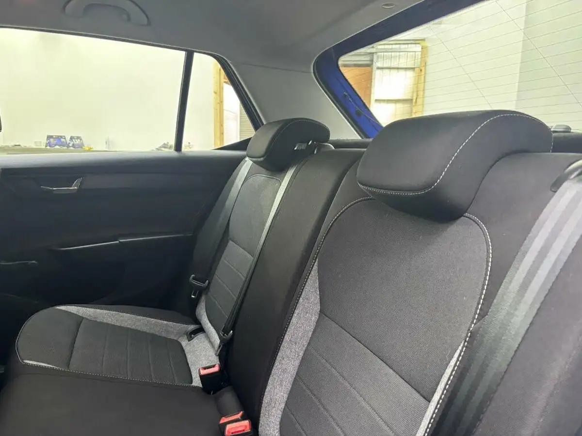 2020-skoda-fabia-10-mpi-se-drive-big-25