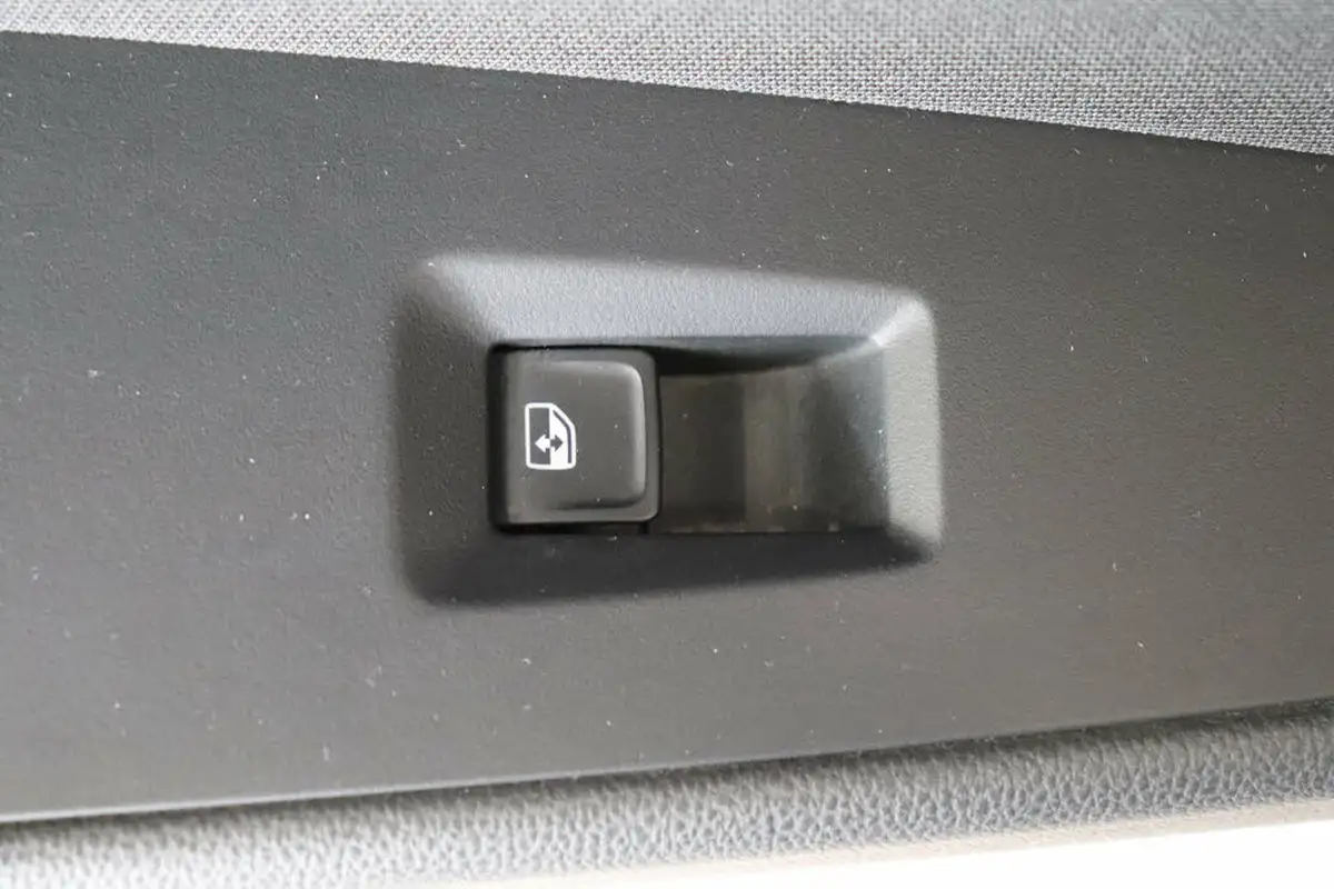 2016-seat-leon-16tdi-ecomotive-se-tech-pack-hatchback-big-47