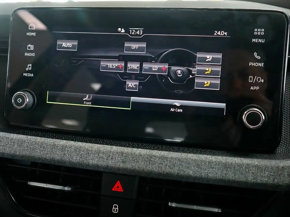 2024-skoda-kamiq-10-tsi-se-116ps-dsg-big-34