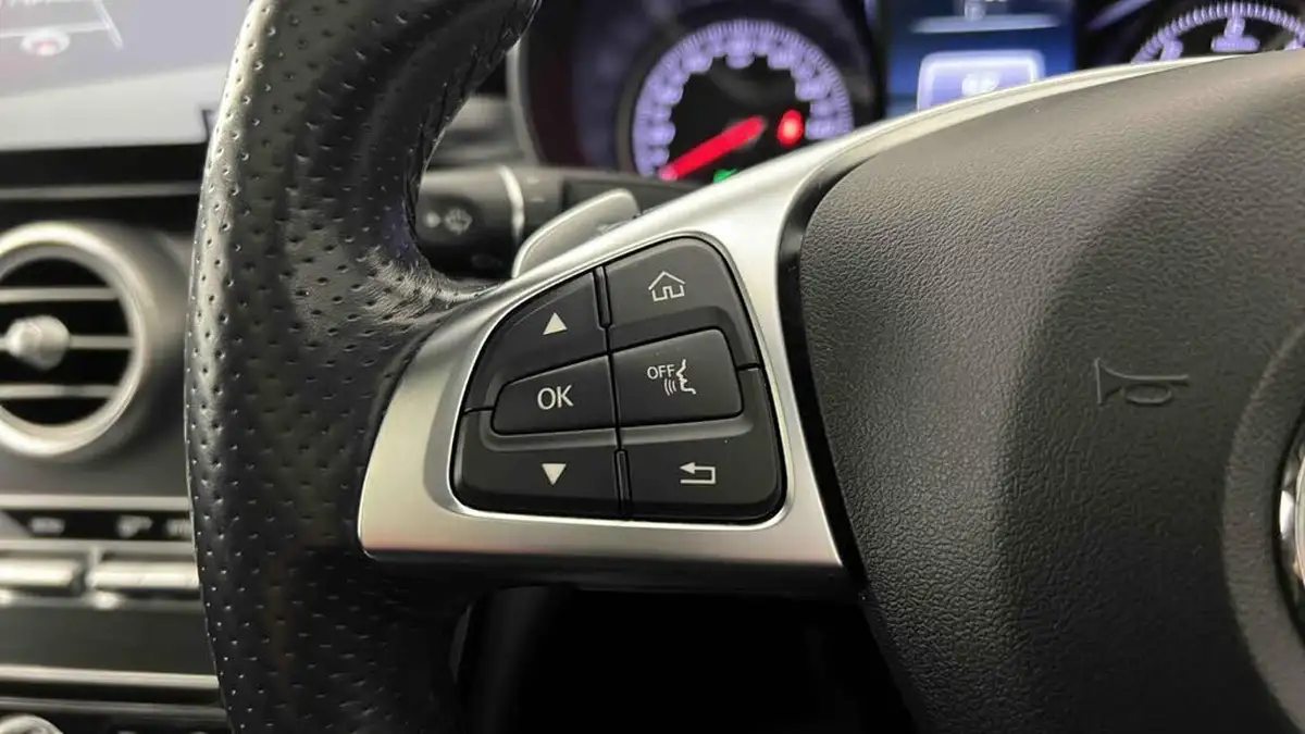 2016-mercedes-benz-c-class-21d-c220d-amg-line-170ps-premium-plusss-saloon-4d-auto-big-17