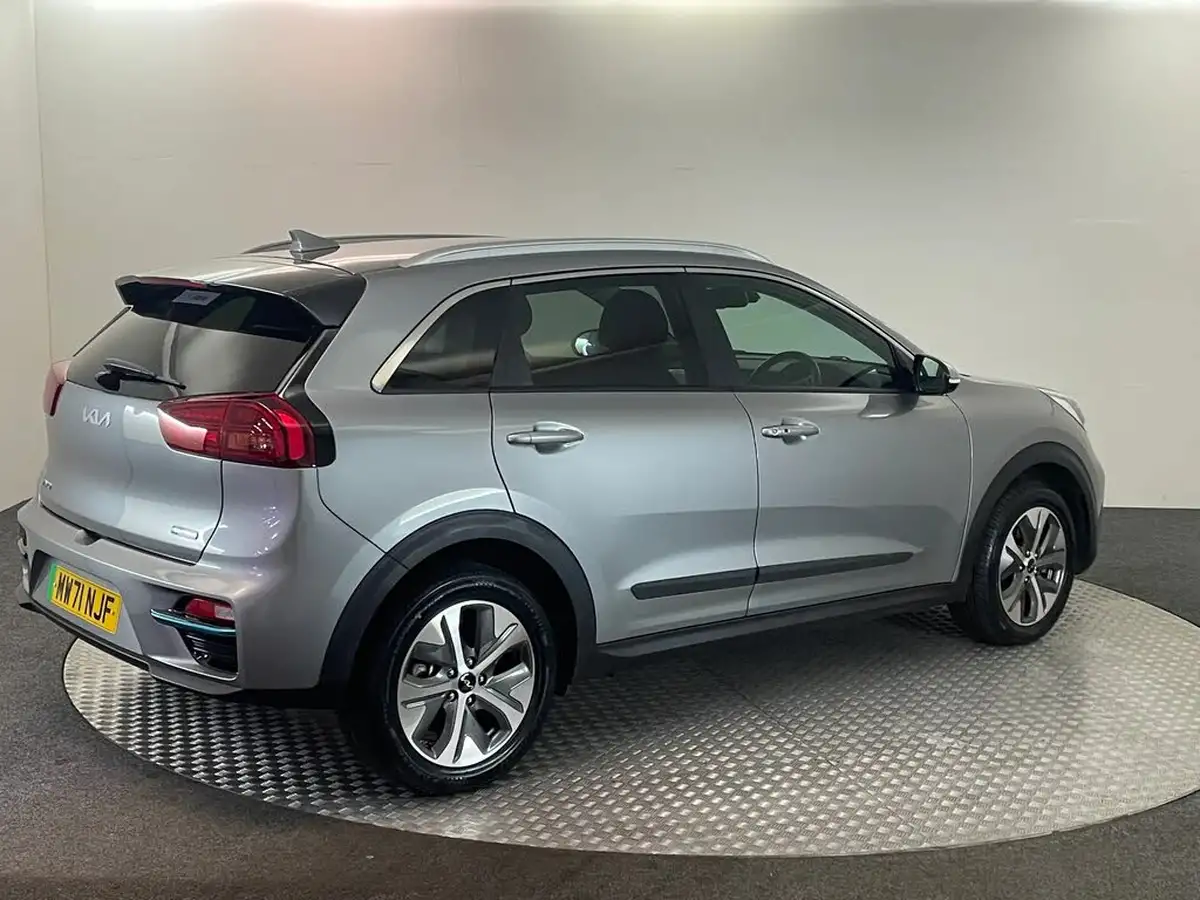 2022-kia-e-niro-ev-2-64-big-16
