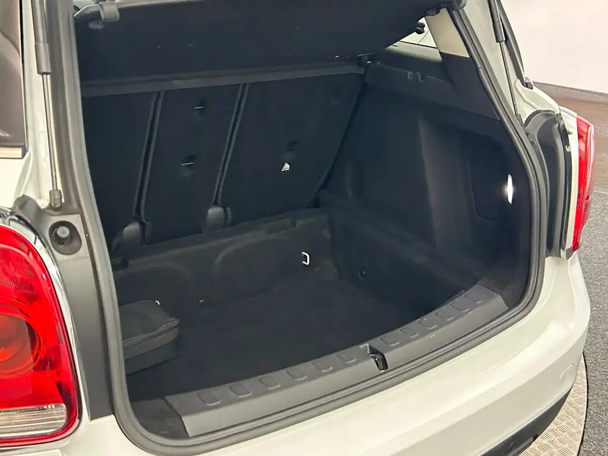 2019-mini-countryman-15-cooper-classic-big-19