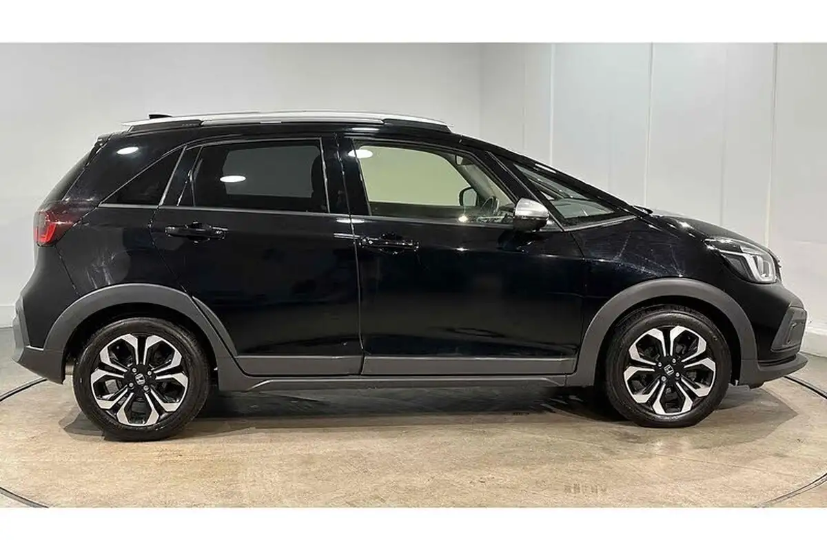 2021-honda-jazz-15-i-mmd-crosstar-ex-109ps-two-tone-big-4