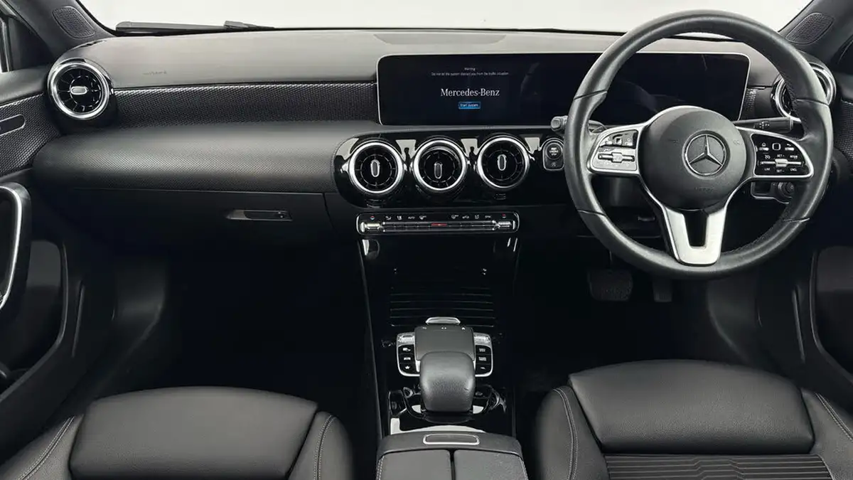 2018-mercedes-benz-a-class-13-a200-sport-executivess-hatchback-5d-7g-dct-big-10