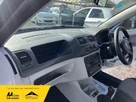 2013-skoda-roomster-12-s-1198cc-small-21