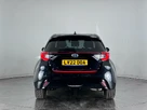 2022-toyota-yaris-15-vvt-i-dynamic-small-8