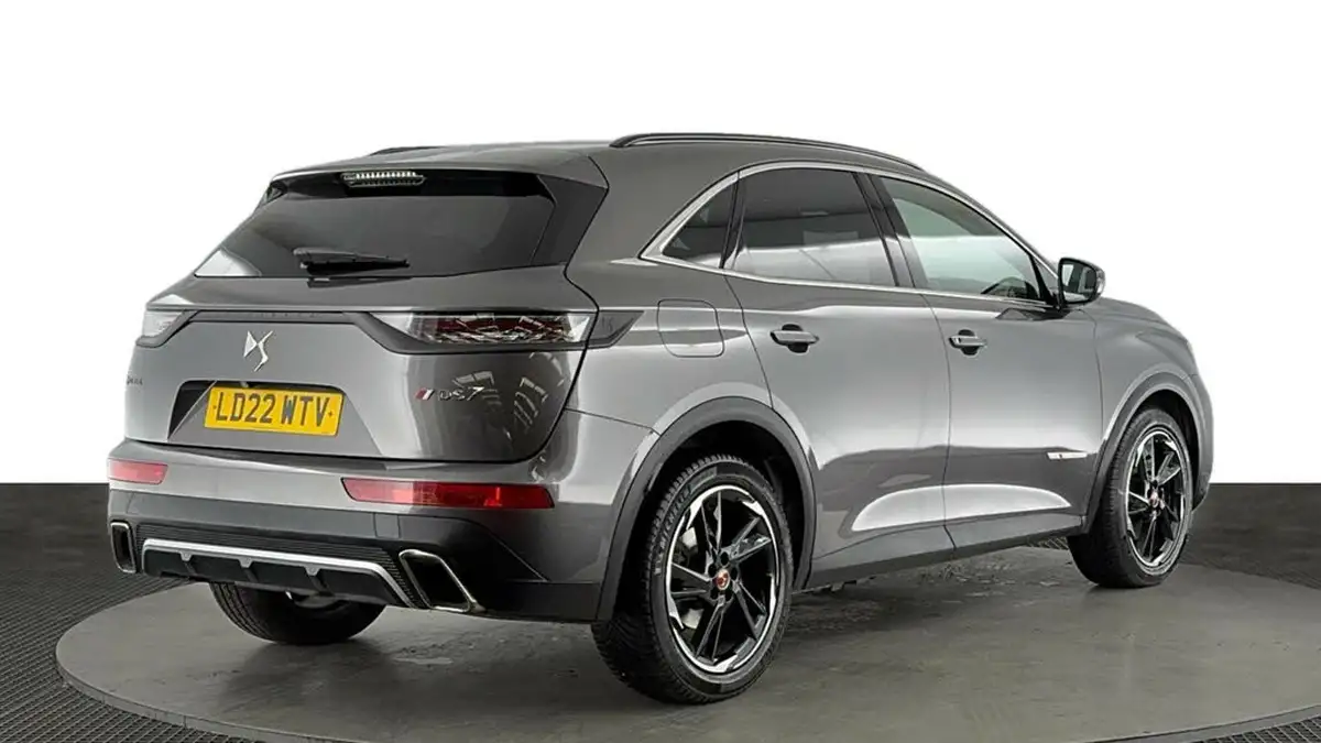 2022-ds-ds-7-crossback-e-tense-performance-line-225ps-big-3